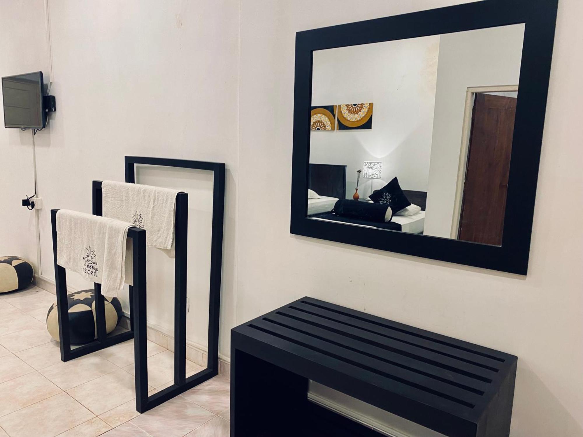 Abhaya Resorts Anuradhapura Exteriör bild